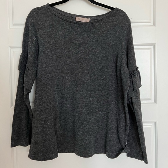 PHILOSOPHY Women’s Gray Ruffle Sleeve Blouse Fits M/L - Picture 1 of 5